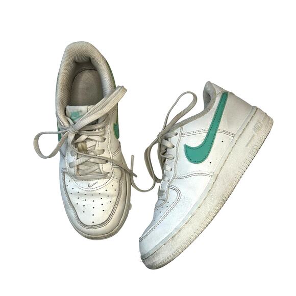 Nike Air Force One Girls Shoes 1.5Y - Picture 1 of 6